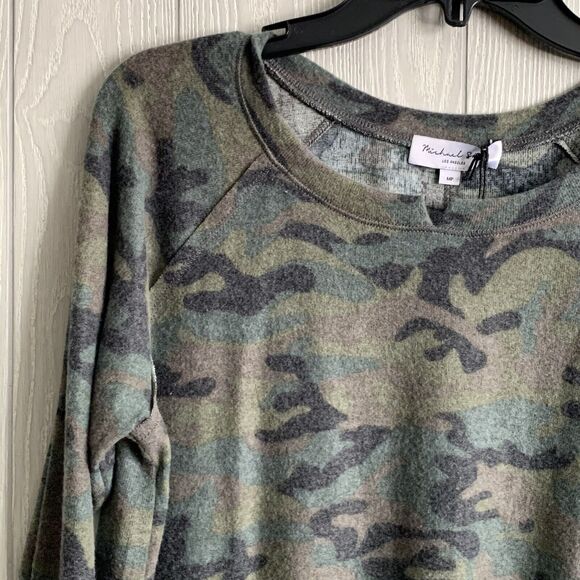 Michael Stars Madison Brushed Camo Top MP Petite Medium NWT - Picture 2 of 5